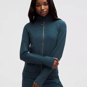 NWT Lululemon Define Track Jacket Luon™ – Indochine Blue – Size 6